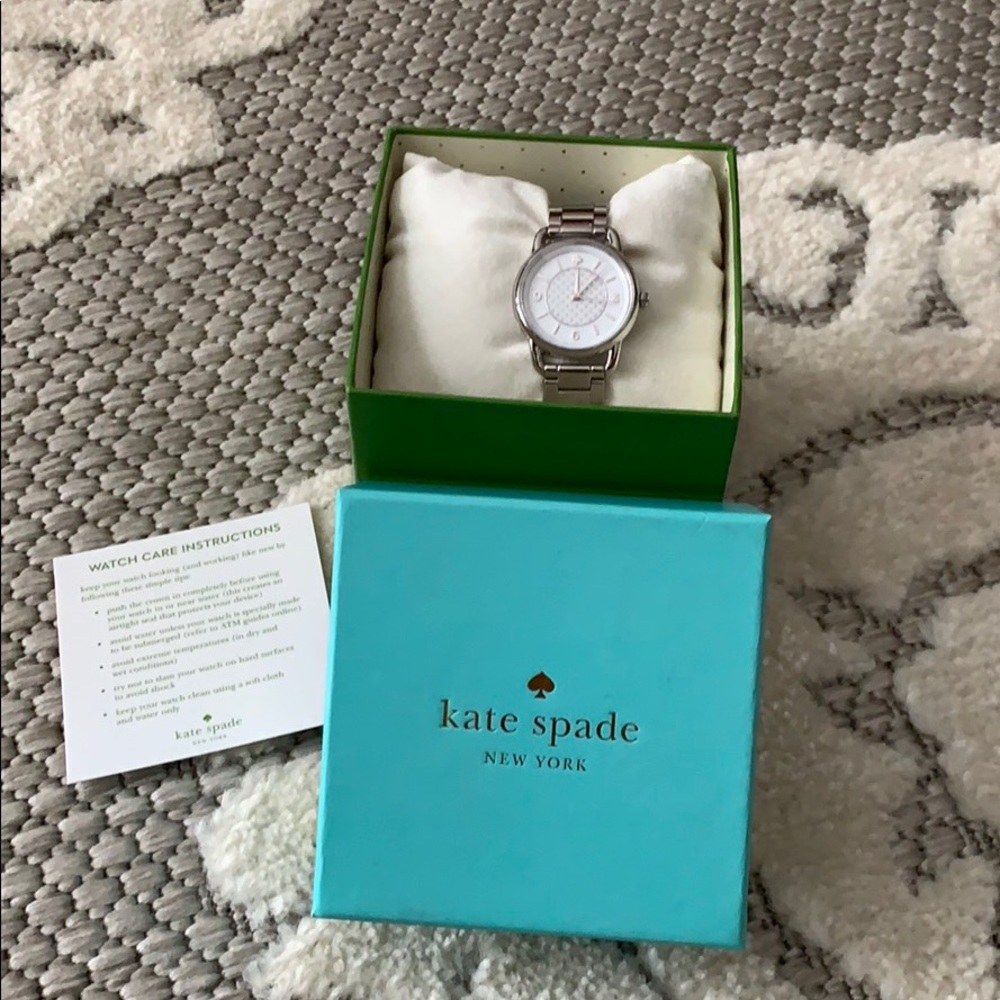 Kate spade brand new watch NEWw/tags box&pillow. Needs to be sized very large